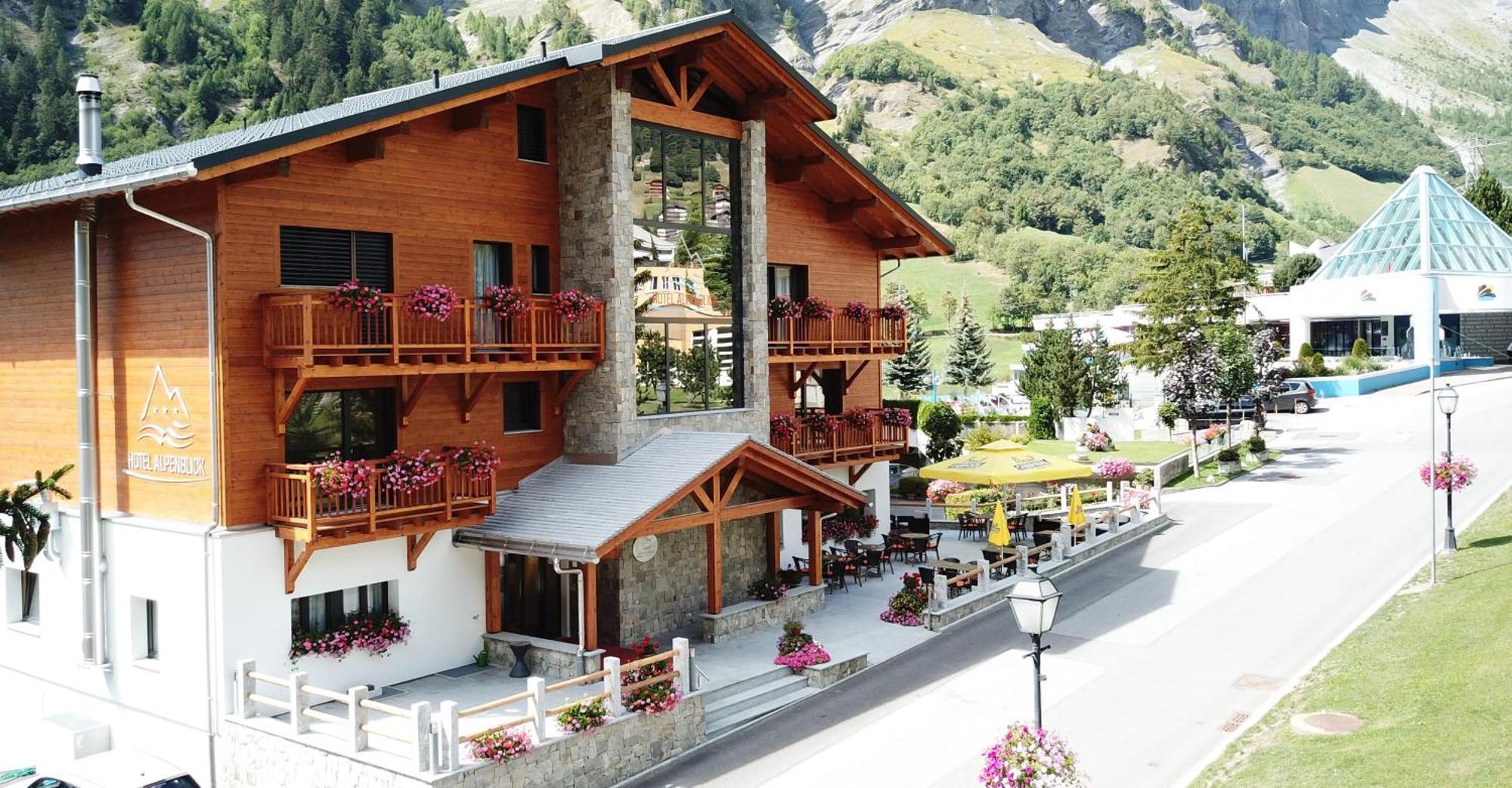 Hotel Alpenblick-Leukerbad-Therme Exterior foto