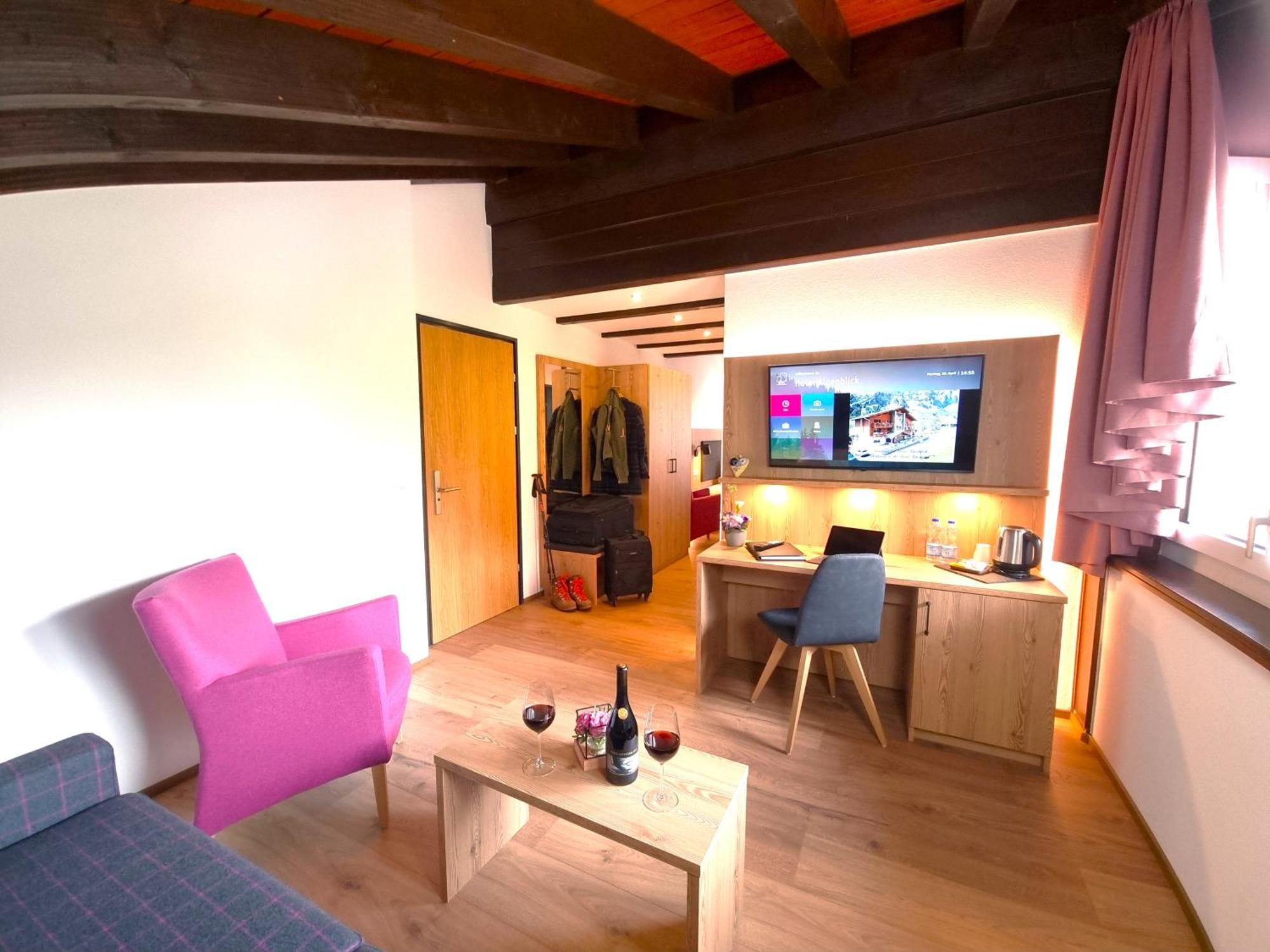 Hotel Alpenblick-Leukerbad-Therme Quarto foto
