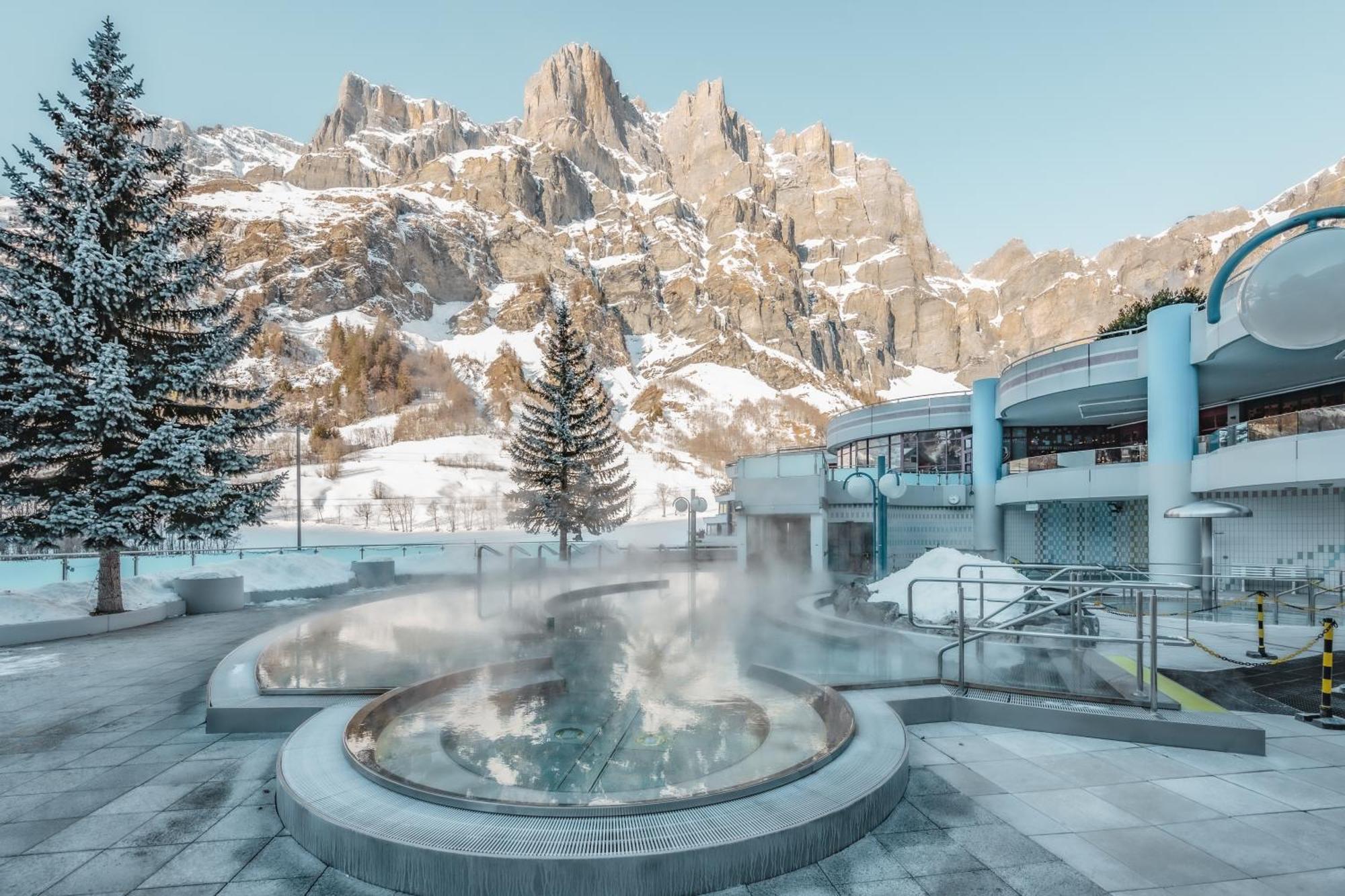 Hotel Alpenblick-Leukerbad-Therme Exterior foto